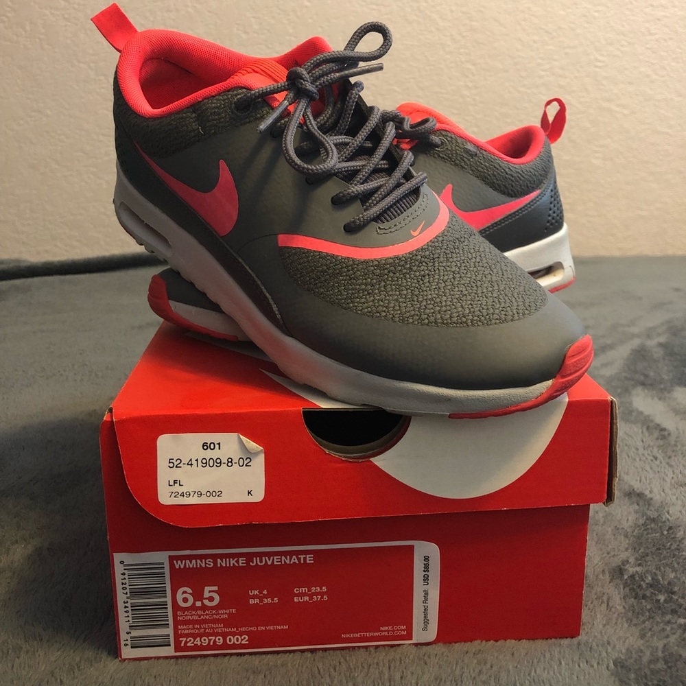 Women’s Nike’s